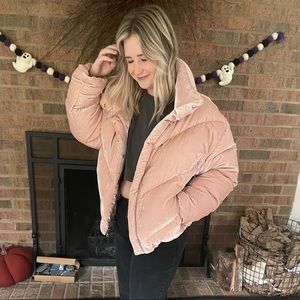 Aritzia Wilfred cloud puff coat